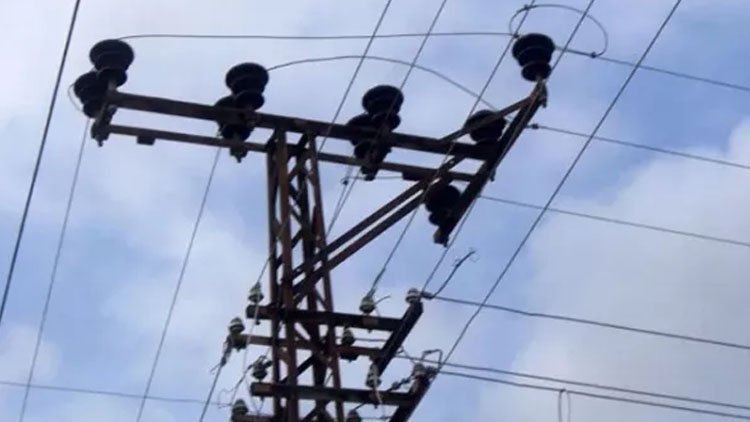 Diyarbakır'da elektrik akımına kapılan işçi hayatını kaybetti