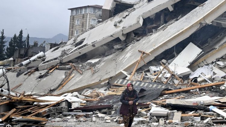 Maraş merkezli depremlerin yerle bir ettiği şehirlerde sandıktan kim birinci çıktı?