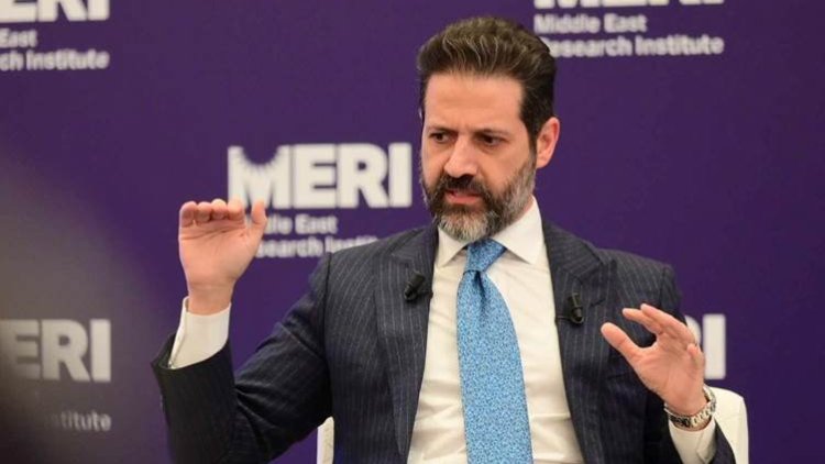 Talabani: İktidara ulaşana dek herkes demokrasi ve adem-i merkeziyeti savunuyorlar